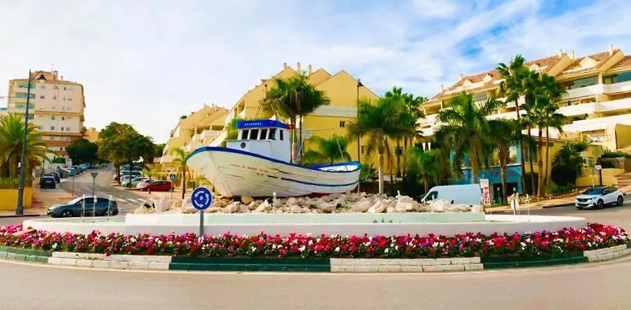 Sea Village Puerto Estepona 0*,