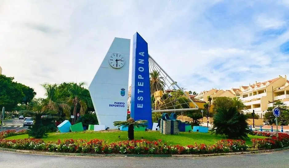 Sea Village Puerto Estepona Holiday home